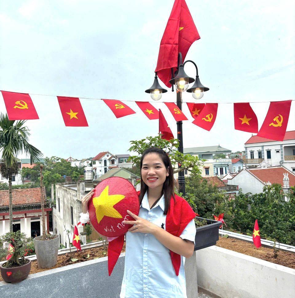 Khách hàng Anh Tuấn - Designer