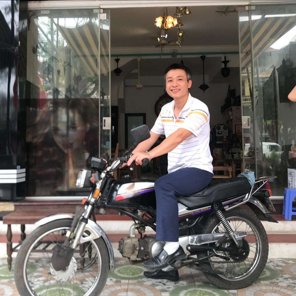 Khách hàng Tuấn Khải - Kinh doanh
