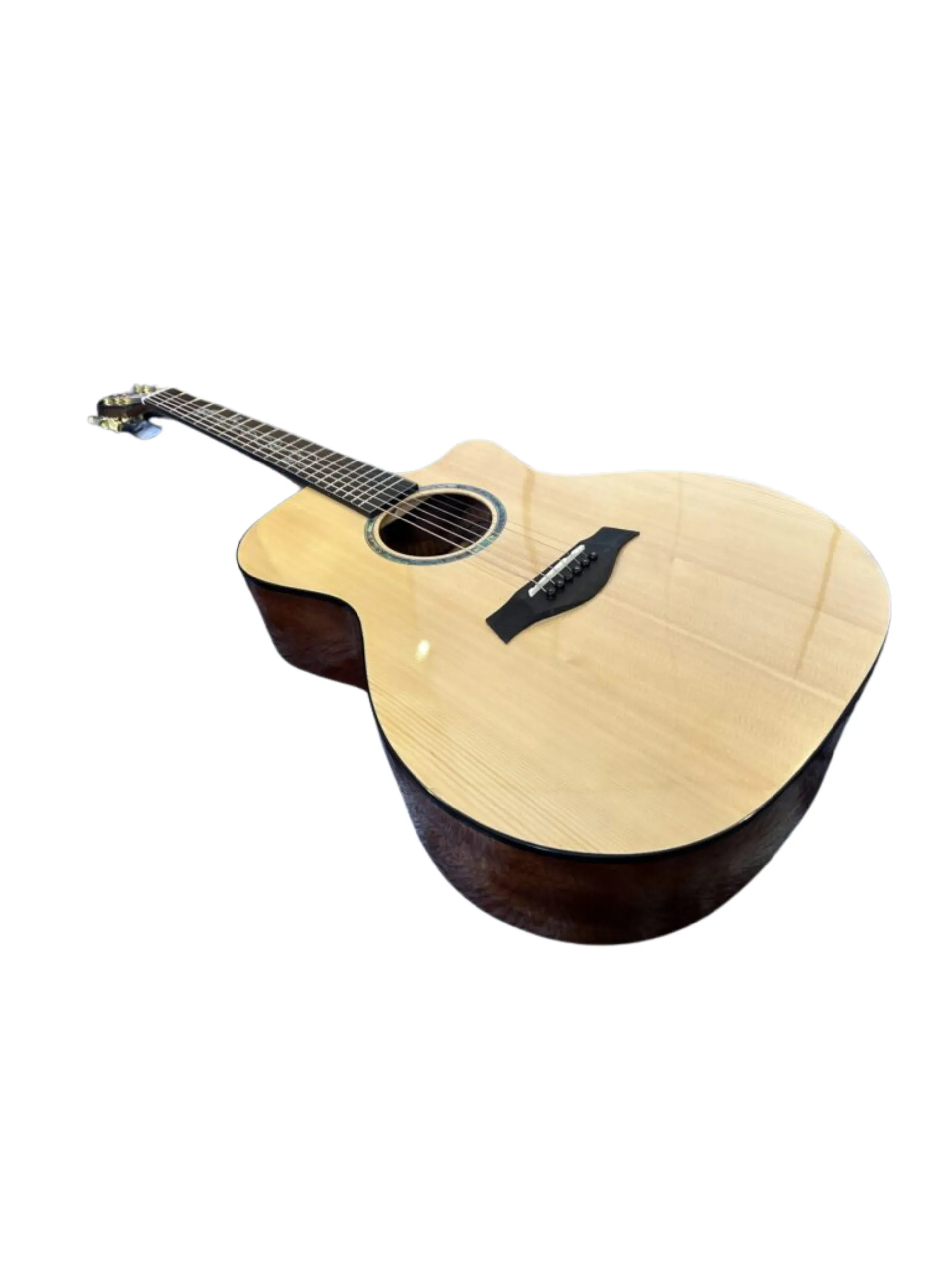 Thanh Guitar AT-04C hoa cỏ mùa xuân 2025 2 Thanh Guitar AT-04C hoa cỏ mùa xuân 2025 - Ảnh 2