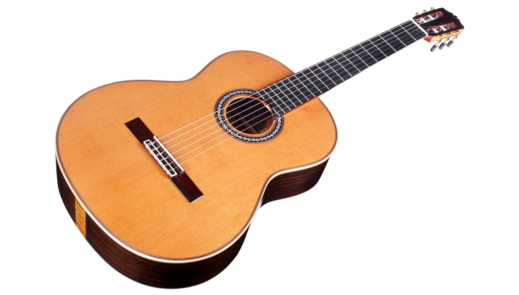 Cordoba C12 CD 11 Toàn cảnh đàn guitar classic Cordoba C12 CD với mặt top gỗ tuyết tùng đỏ nguyên tấm