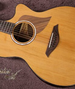 Thuận Guitar AT-05CX (CEDAR TOP)