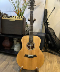 Thanh Guitar AT-04 Mini 3/4