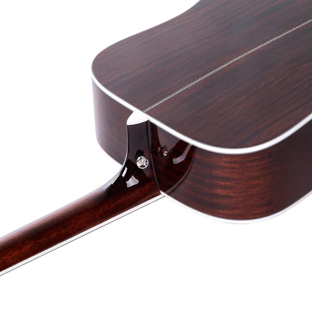 Đàn Guitar Acoustic Saga A1D Pro 21 Lưng hông Solid Sapele của Saga A1D Pro