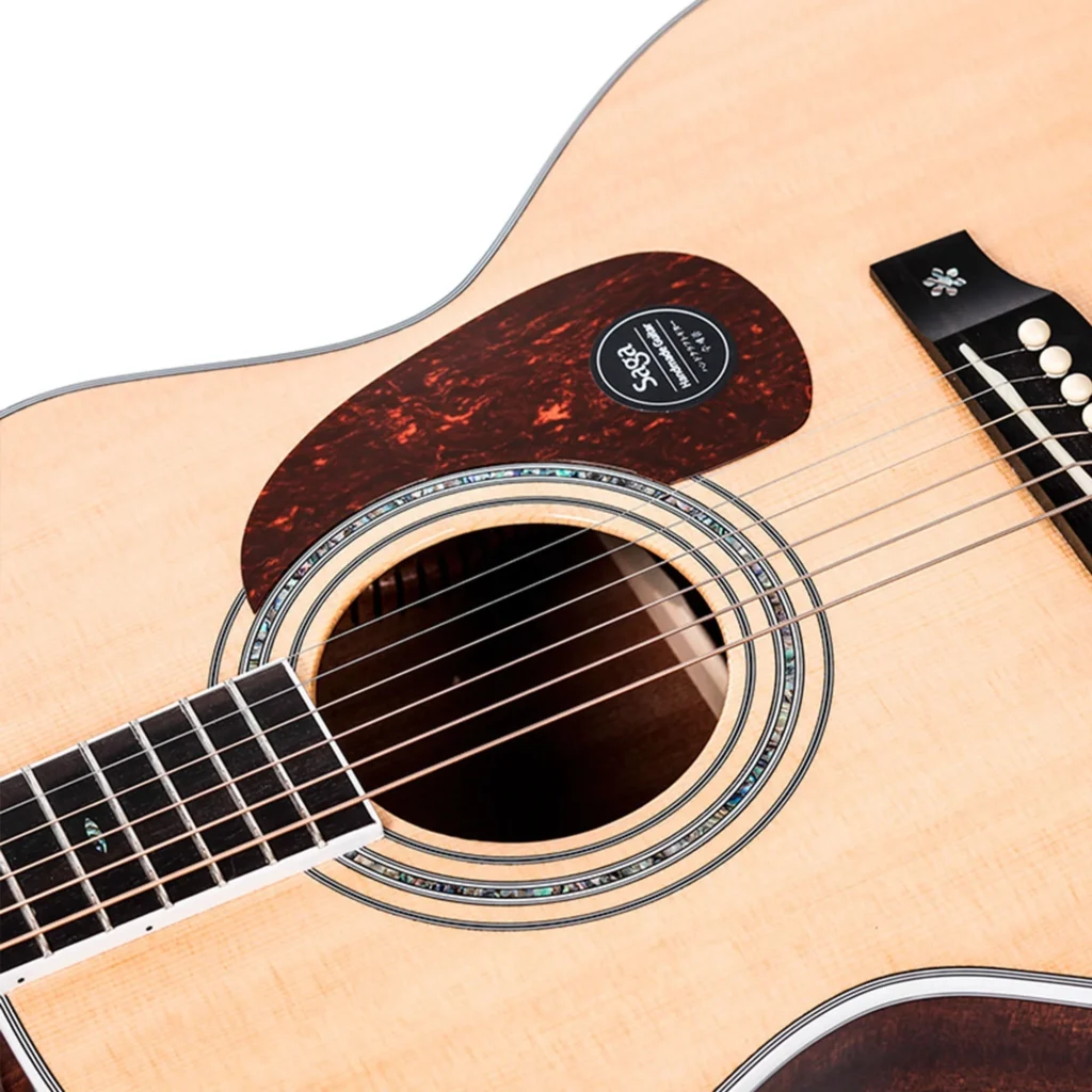 Đàn Guitar Saga A1G Pro mặt trước
