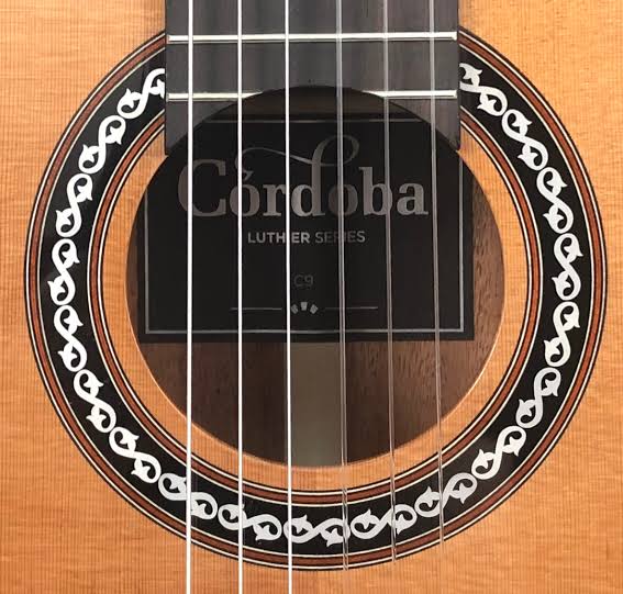 Cordoba C9 CD 19 Ảnh cận cảnh chi tiết thiết kế tinh xảo của đàn guitar Cordoba C9 CD