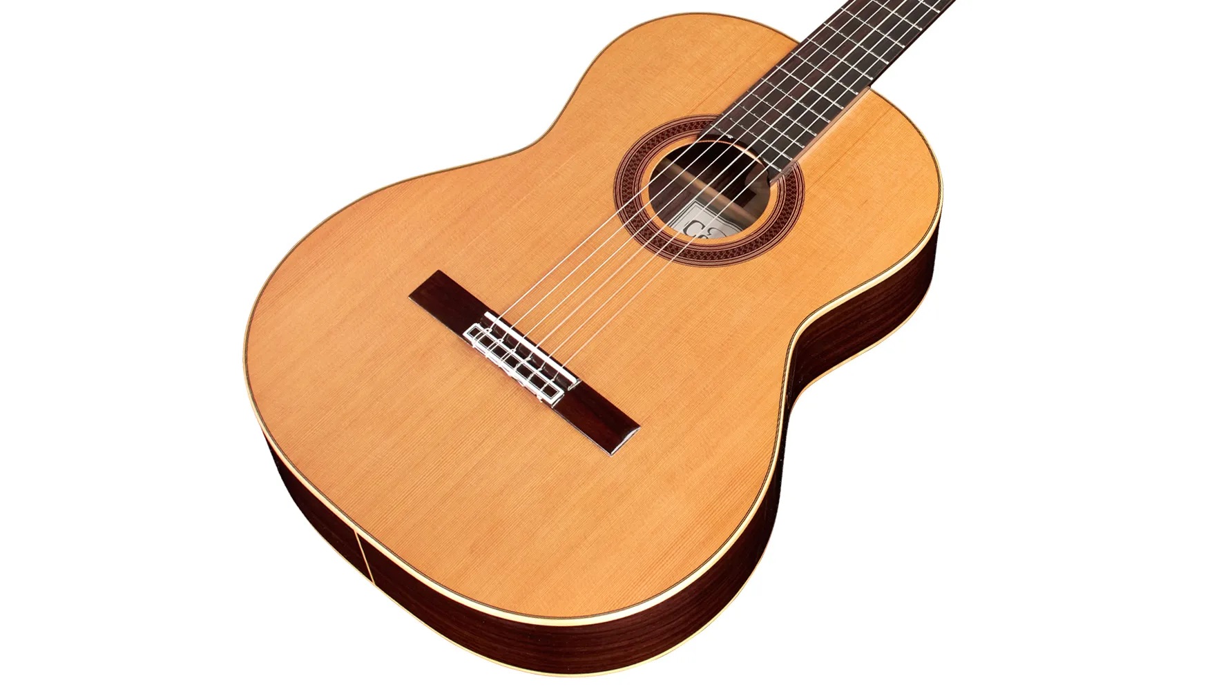 Cordoba F7 Paco 10 Cận cảnh mặt top gỗ tuyết tùng đỏ nguyên tấm trên cây đàn guitar Cordoba F7 Paco sang trọng