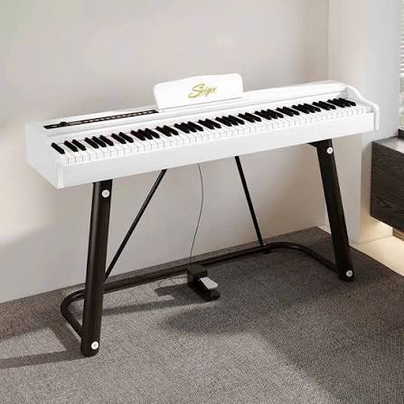 Saiger SDP 5150 12 Cận cảnh chi tiết nắp khóa đàn Digital Piano Saiger SDP 5150 cùng hệ thống âm thanh lấy mẫu đa lớp sống động