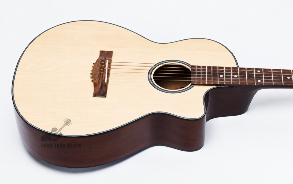 Đàn Guitar Acoustic Ba Đờn VE-70 sử dụng mặt gỗ thông