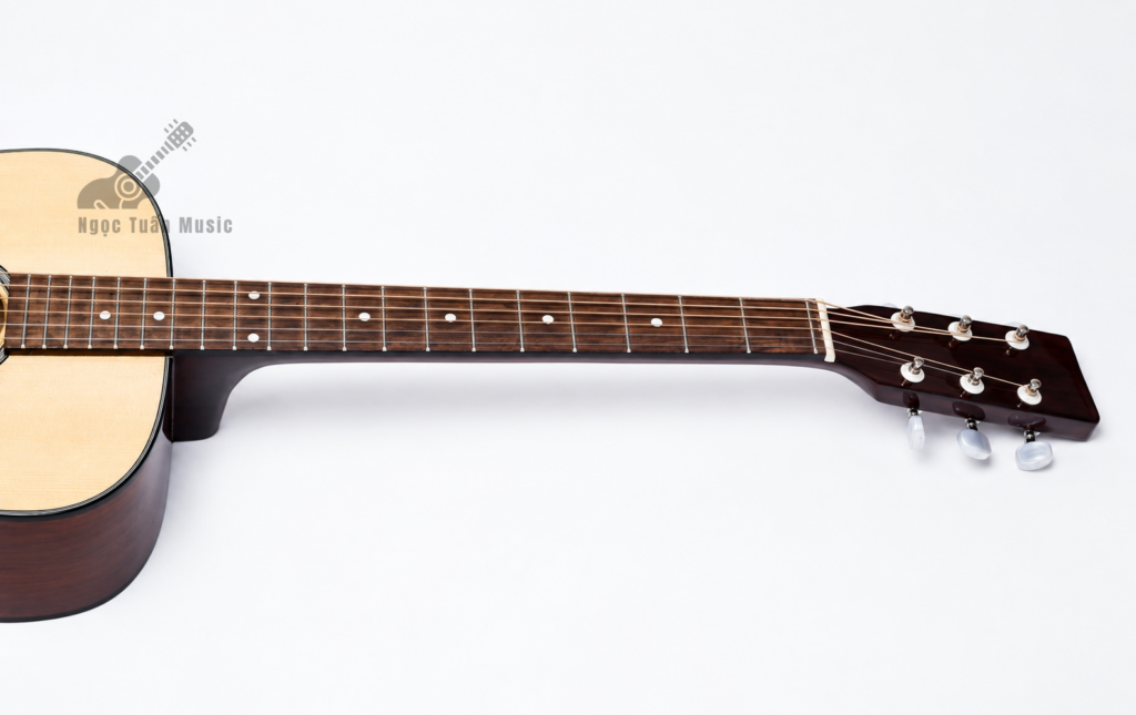 Cận cảnh mặt trước  cần đàn đàn guitar acoustic Ba Đờn VE-70-D