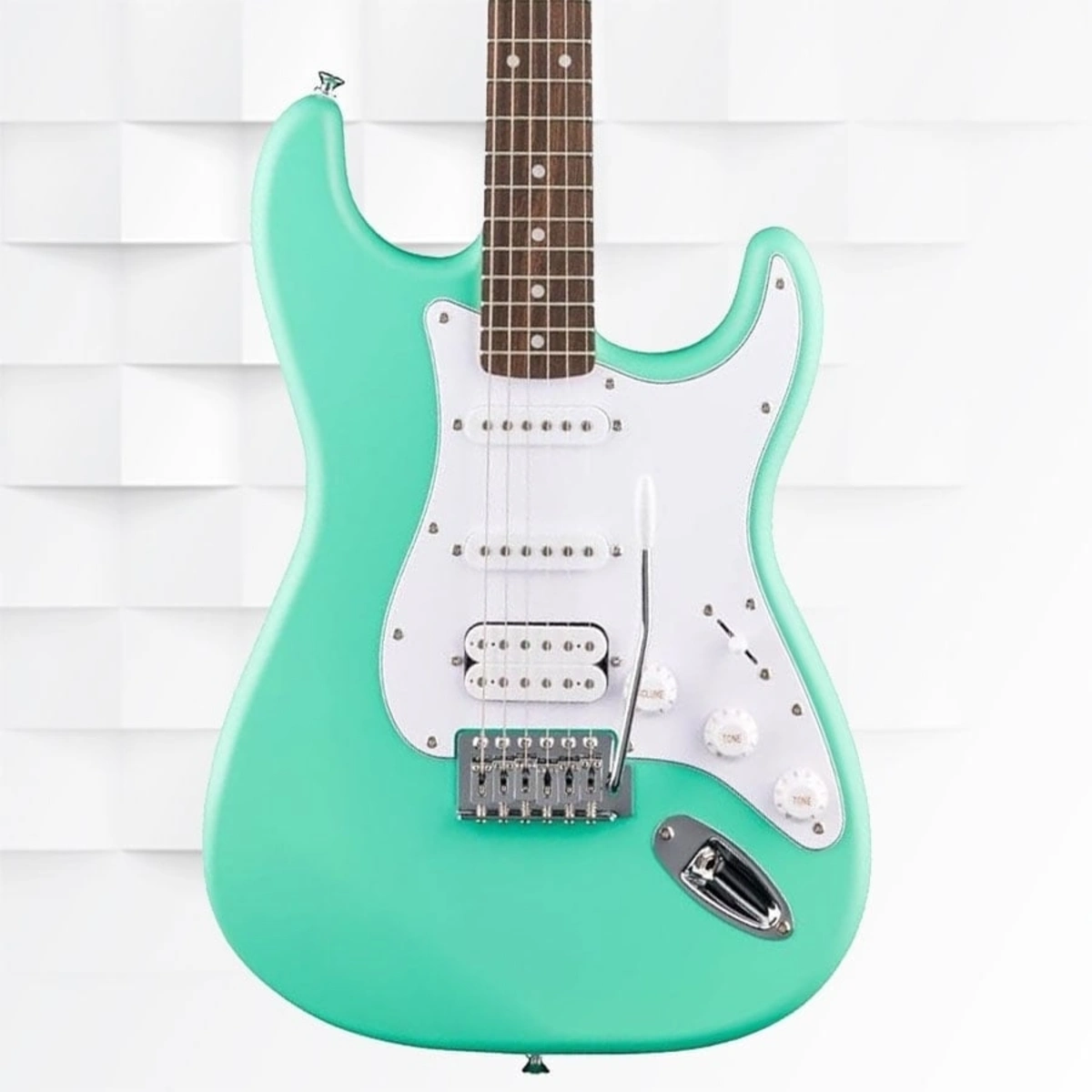Đàn guitar điện Squier Debut Stratocaster HSS Laurel Sea Foam Green 6 Squier Debut™ Stratocaster® HSS, Laurel Fingerboard, Sea Foam Green cận cảnh
